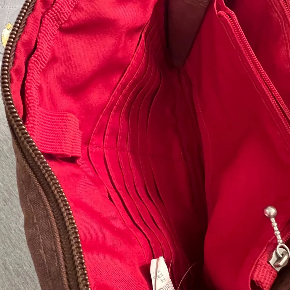 Baggallini Crossbody Bag - Picture 10 of 15